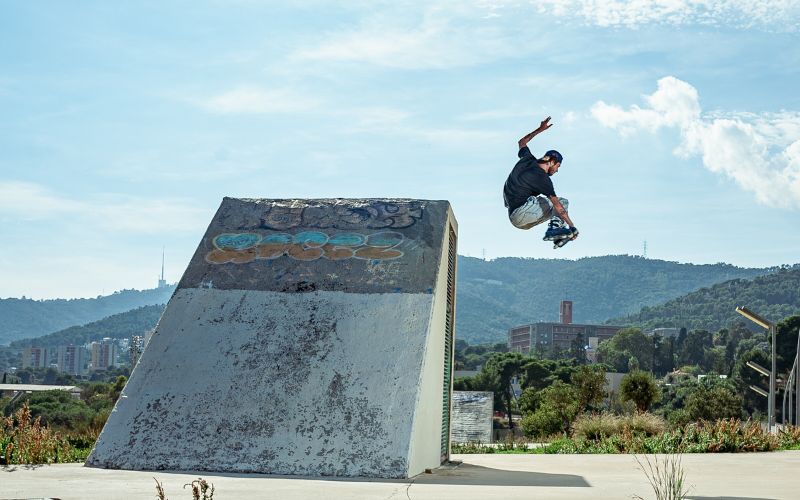 Aggressive brusle kolečkové brusle do skateparku a na street (2)
